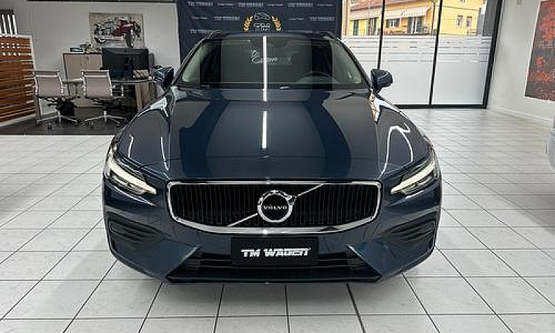 Volvo V60 2.0 D3 Mom...