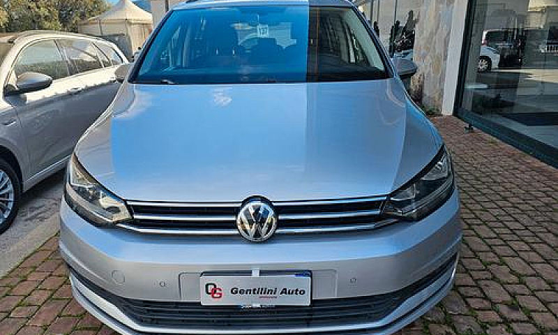 Volkswagen Touran 1....