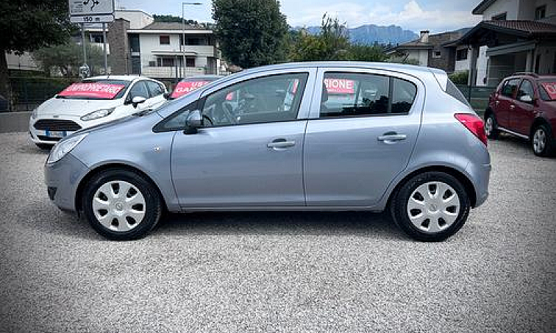 Opel Corsa 1.2 5 Por...