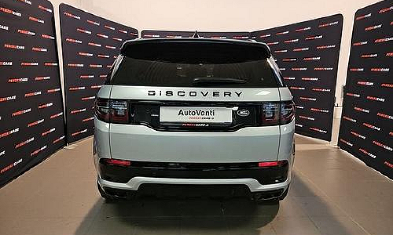 Land Rover Discovery...