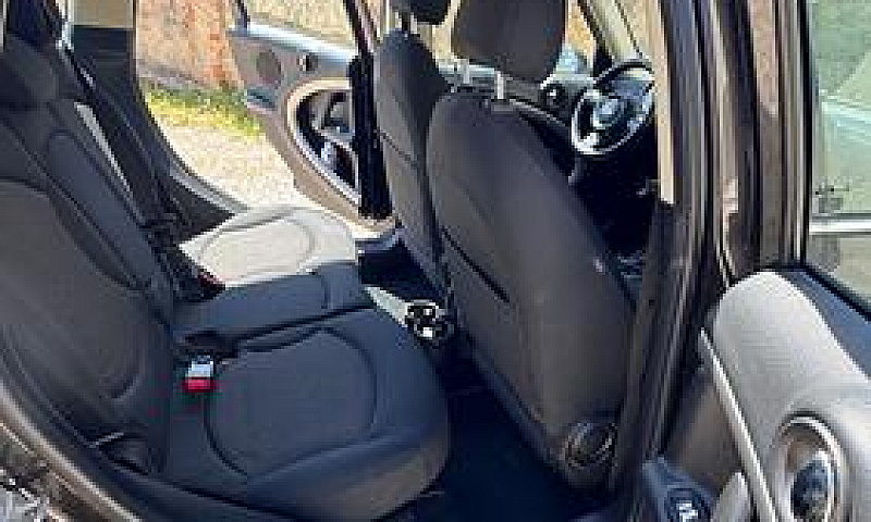 Mini Mini Countryman...