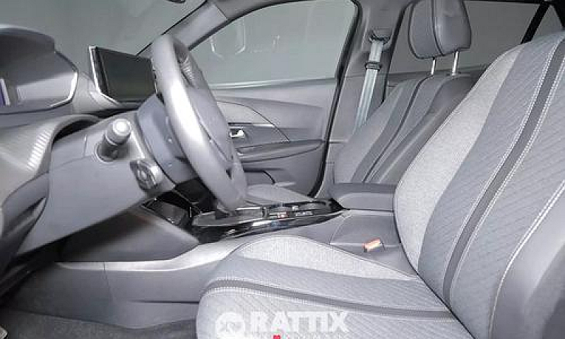 Peugeot 2008 1.2 Pur...