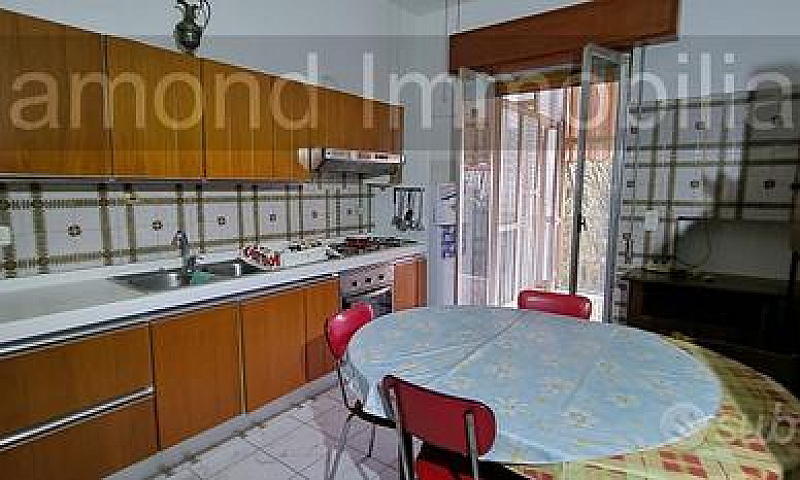 Casa Singola Con Gia...