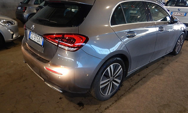A180D Sport 2021...