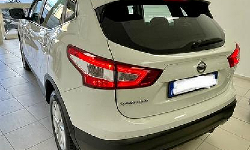 Nissan Qashqai 1.6 D...