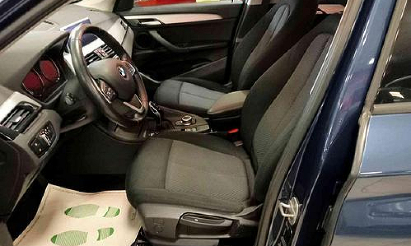 Bmw X1 Sdrive16D Bus...