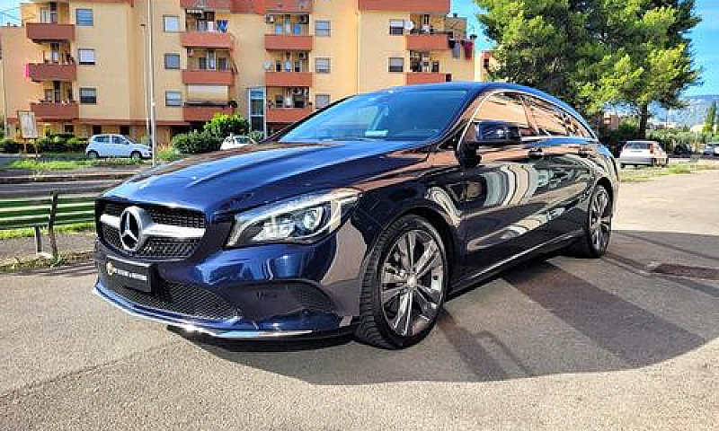 Mercedes-Benz Cla 22...