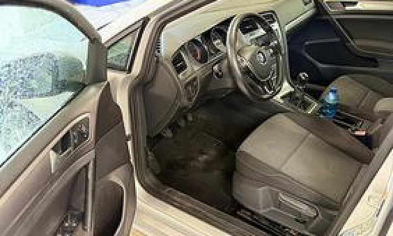 Volkswagen Golf 1.4 ...