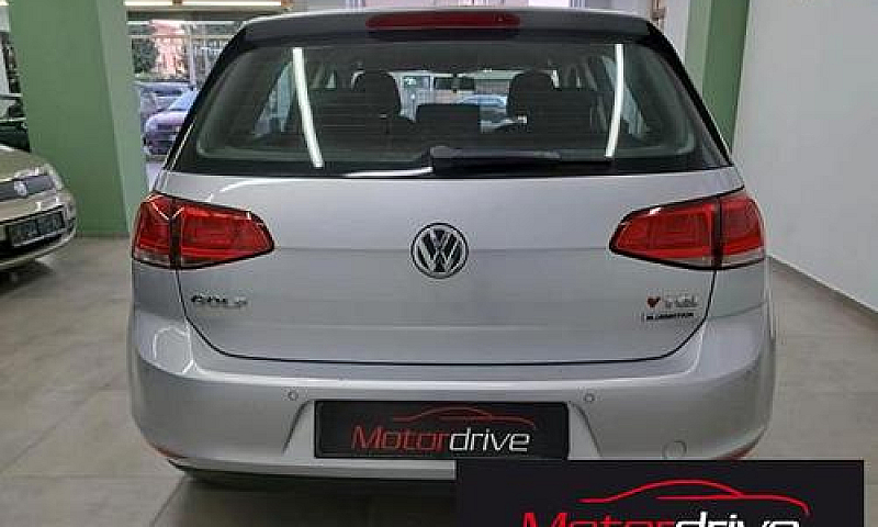 Volkswagen - Golf - ...