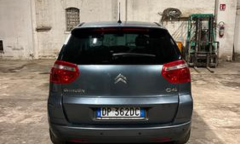 Citroen C4...