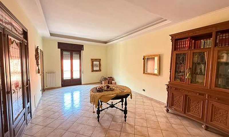 Duplex Di 140 Mq, 5 ...