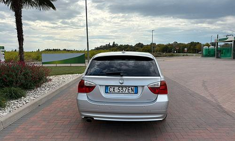 Bmw 320 320D Cat Tou...