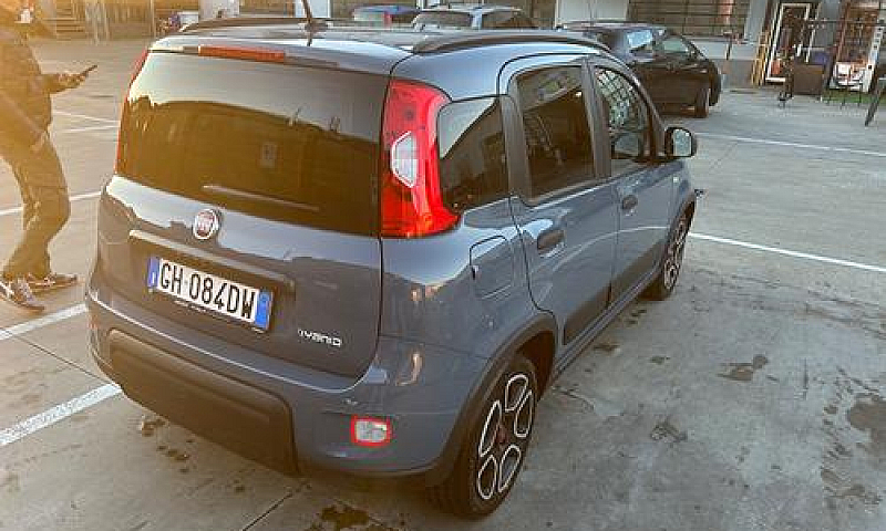 Fiat Panda Hybrid...