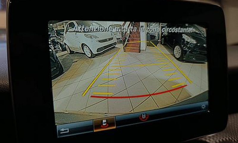 Mercedes-Benz A 180 ...