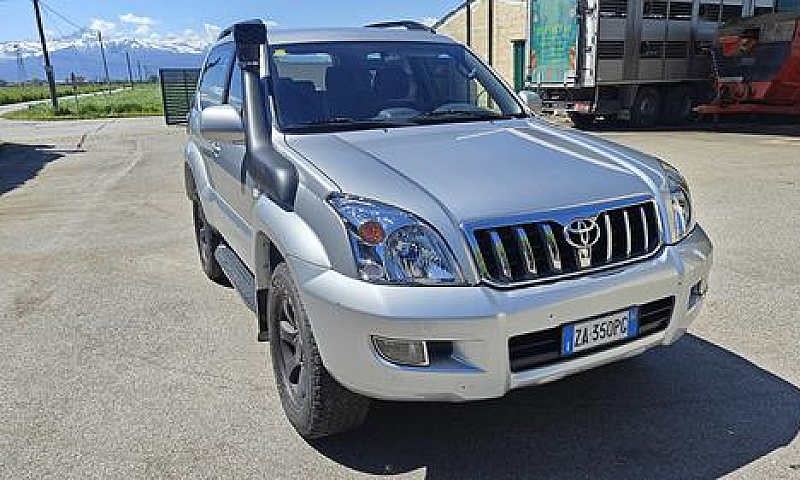 Toyota Land Cruiser ...