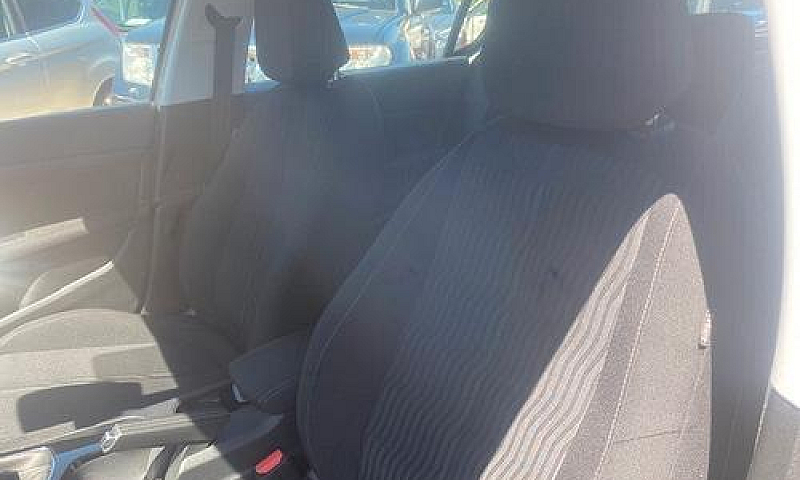 Peugeot 308 1.6 Hdi ...