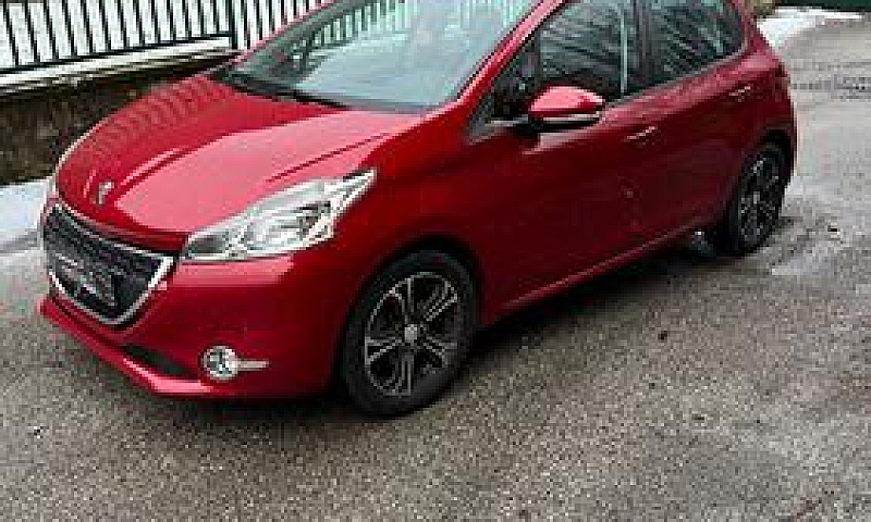 Peugeot 208 Puretech...
