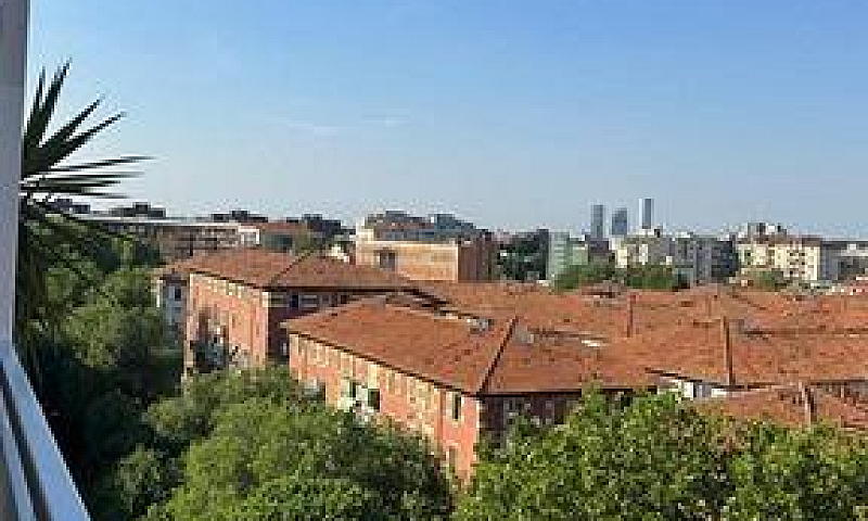 Appartamento Di 83 M...