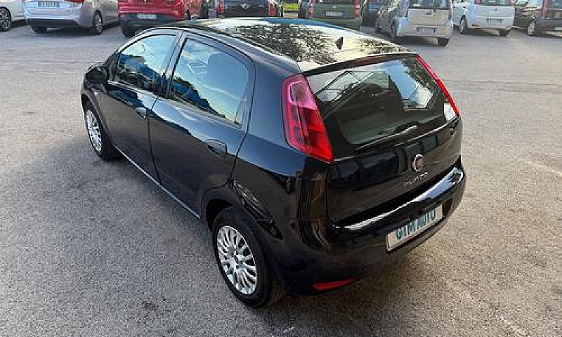 Fiat Grande Punto - ...