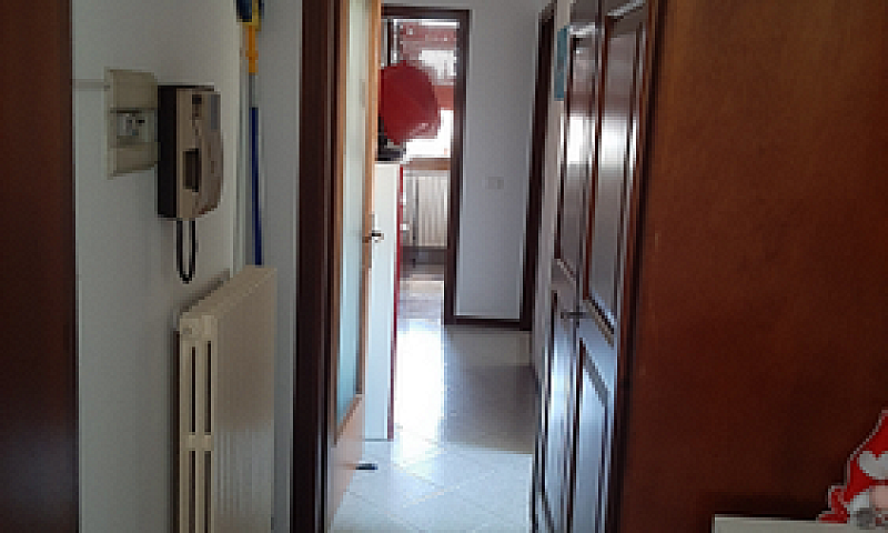 Appartamento Zona Pe...