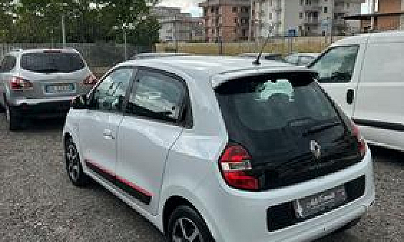 Renault Twingo 1.0...
