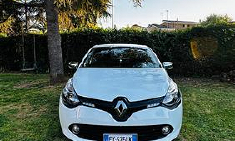 Renault Clio 1.5 Dci...