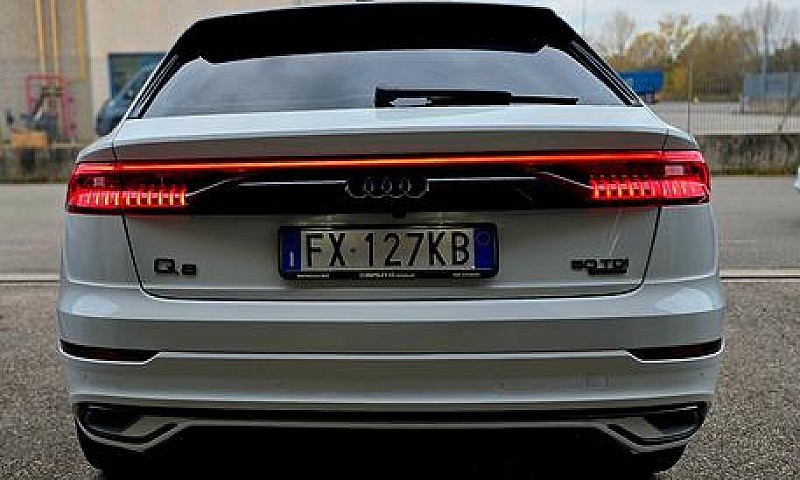 Audi Q8 50 Tdi 286 C...