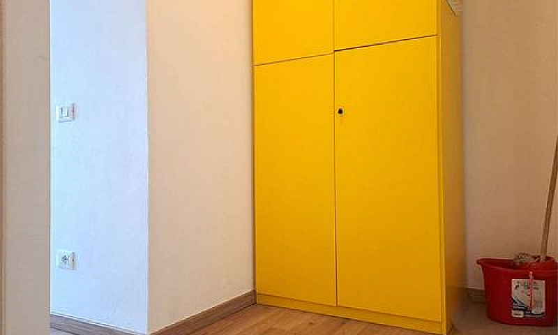 Pratico Appartamento...