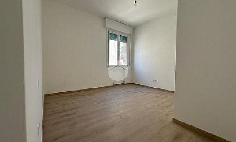 3 Locali A Rimini...