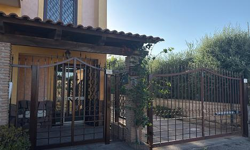 Appartamento Semi In...