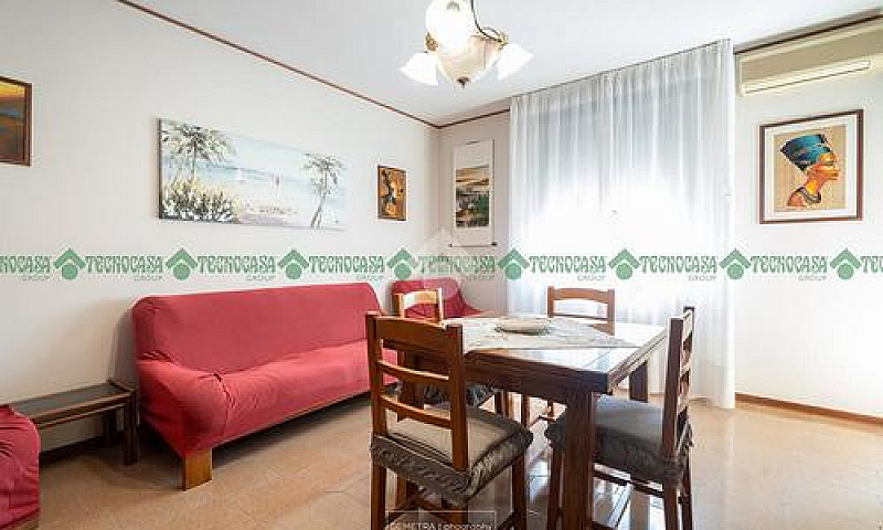 4 Locali A Castelfra...