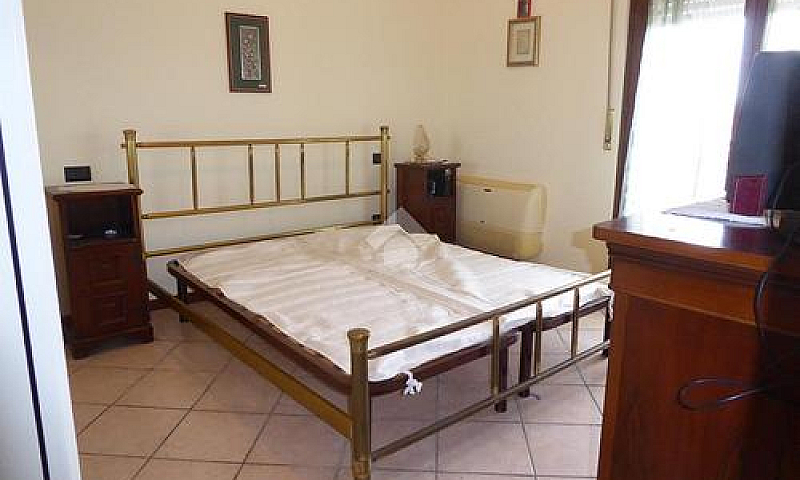 3 Locali A Verona...