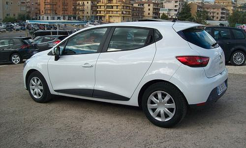 Renault Clio 1.2 Cv....