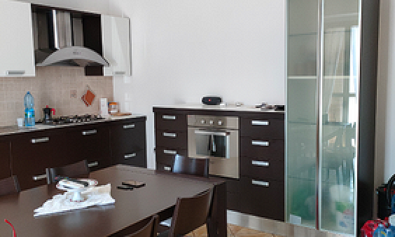 Casa In Bifamiliare ...