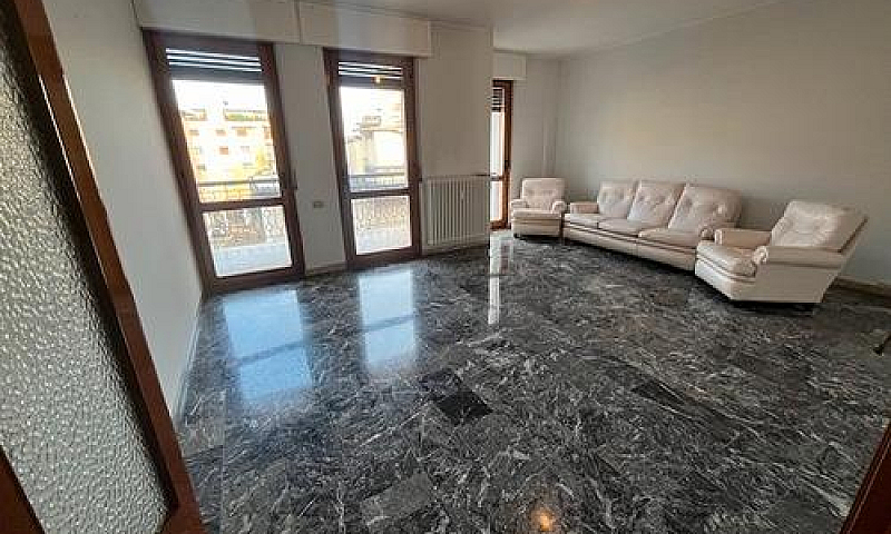 Appartamento Central...