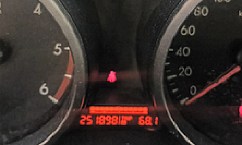 Mazda3 1600 109Cv...