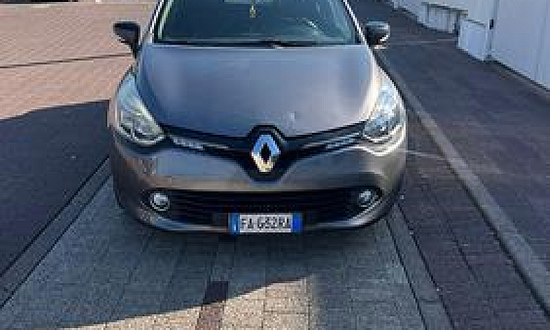 Renault Clio Sporter...