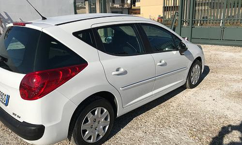 Peugeot 207 1.6 8V H...