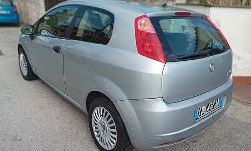 Fiat Grande Punto 20...