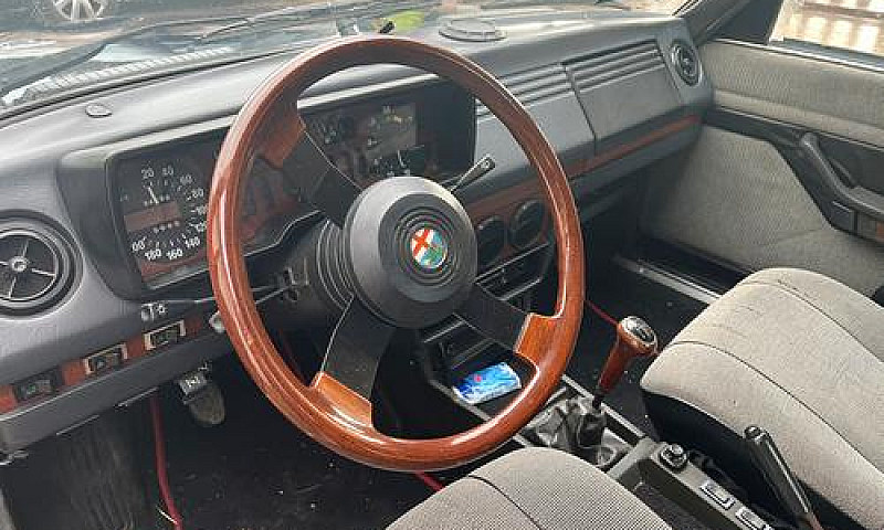 Alfetta 2000 L...