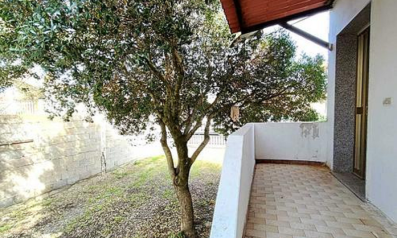 Bifamiliare A Villas...