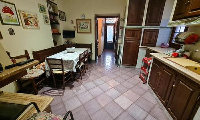 San Cesareo Appartam...