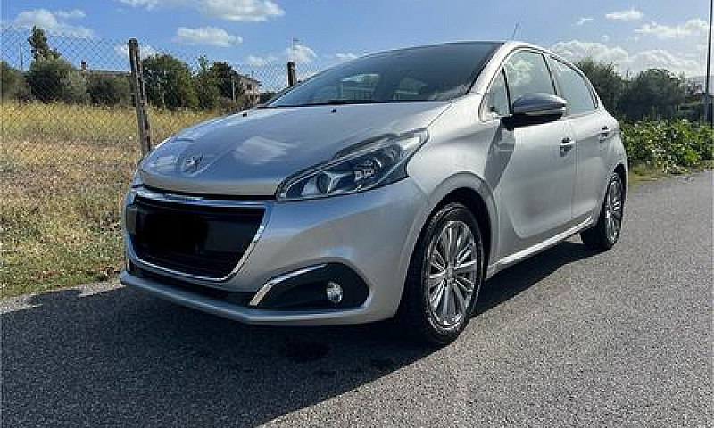 Peugeot 208 Puretech...