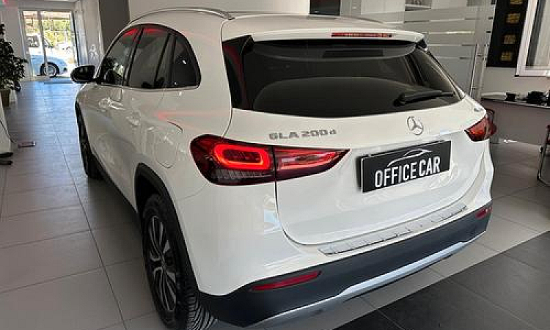 Mercedes-Benz Gla 20...