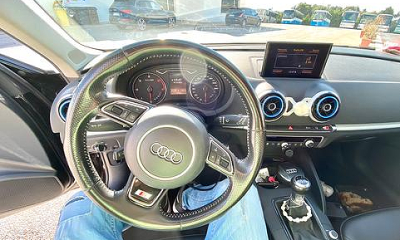 Audi A 3...