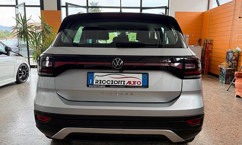 Volkswagen T-Cross 1...