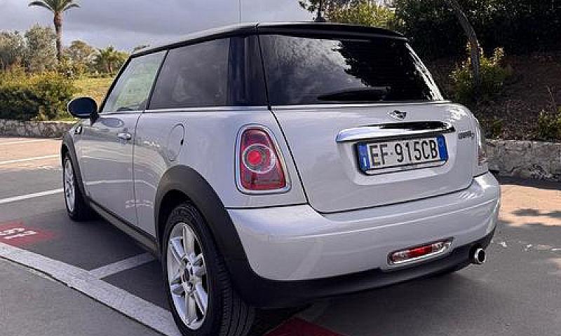 Mini Cooper D 1.6 Co...
