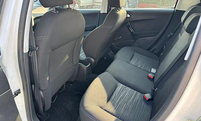 Peugeot 208 Ok Neo P...