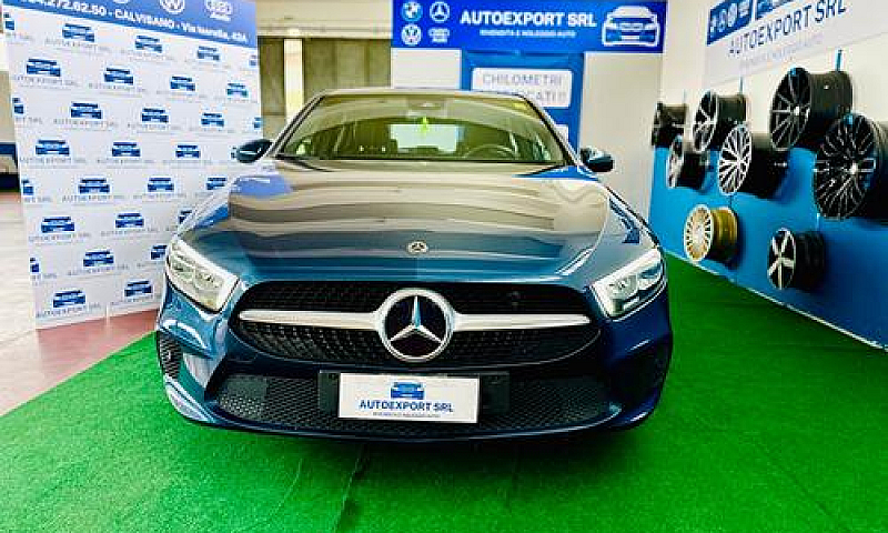 Splendida Mercedes-B...