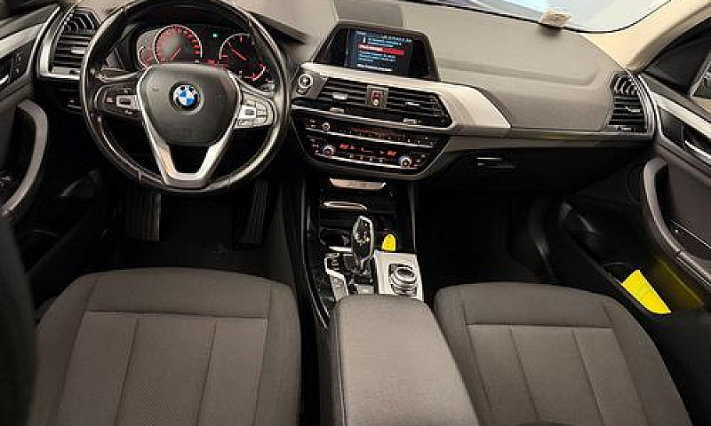 Bmw X3 Xdrive20D Bus...